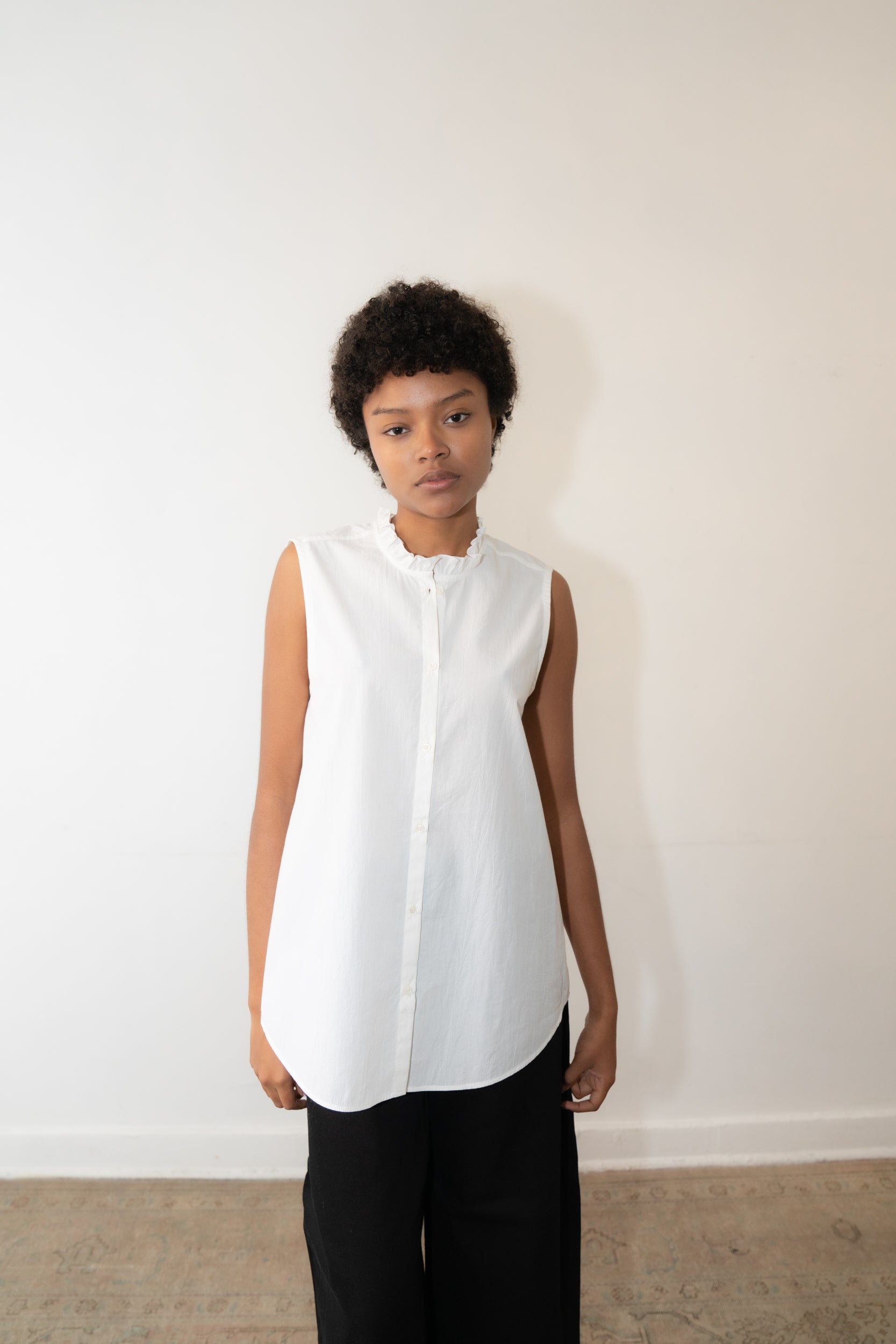 LIA Sleveless Shirt