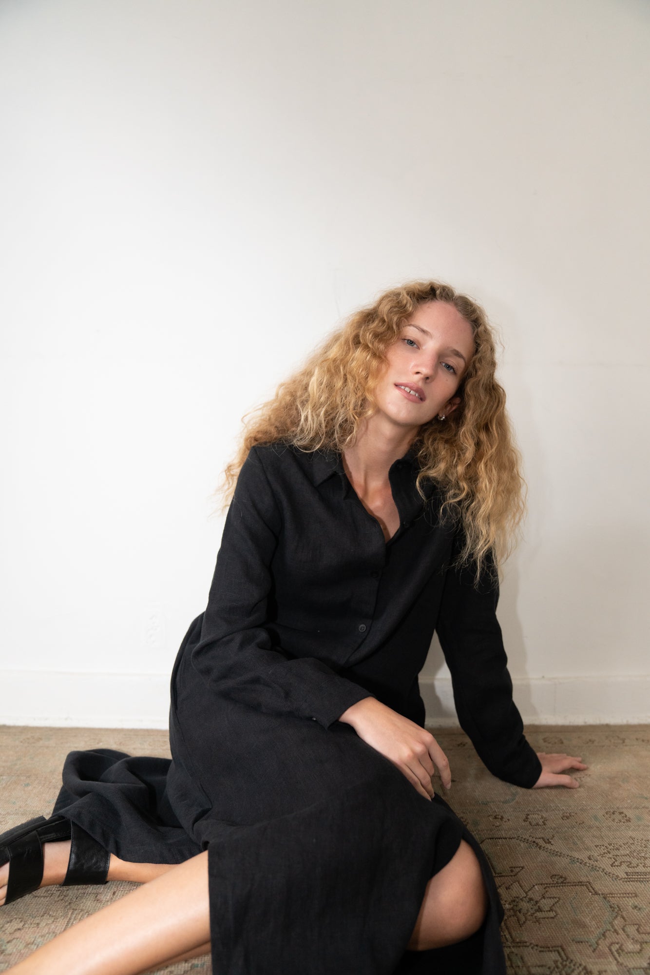 MANDU Dress - Long Sleeve