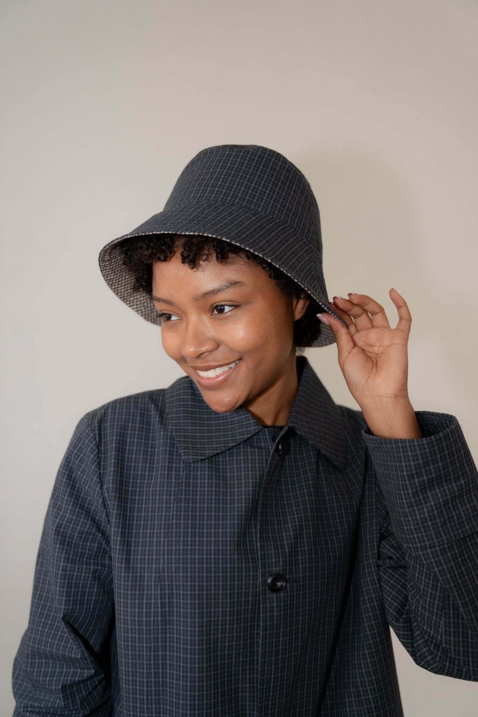 BUCKET Hat