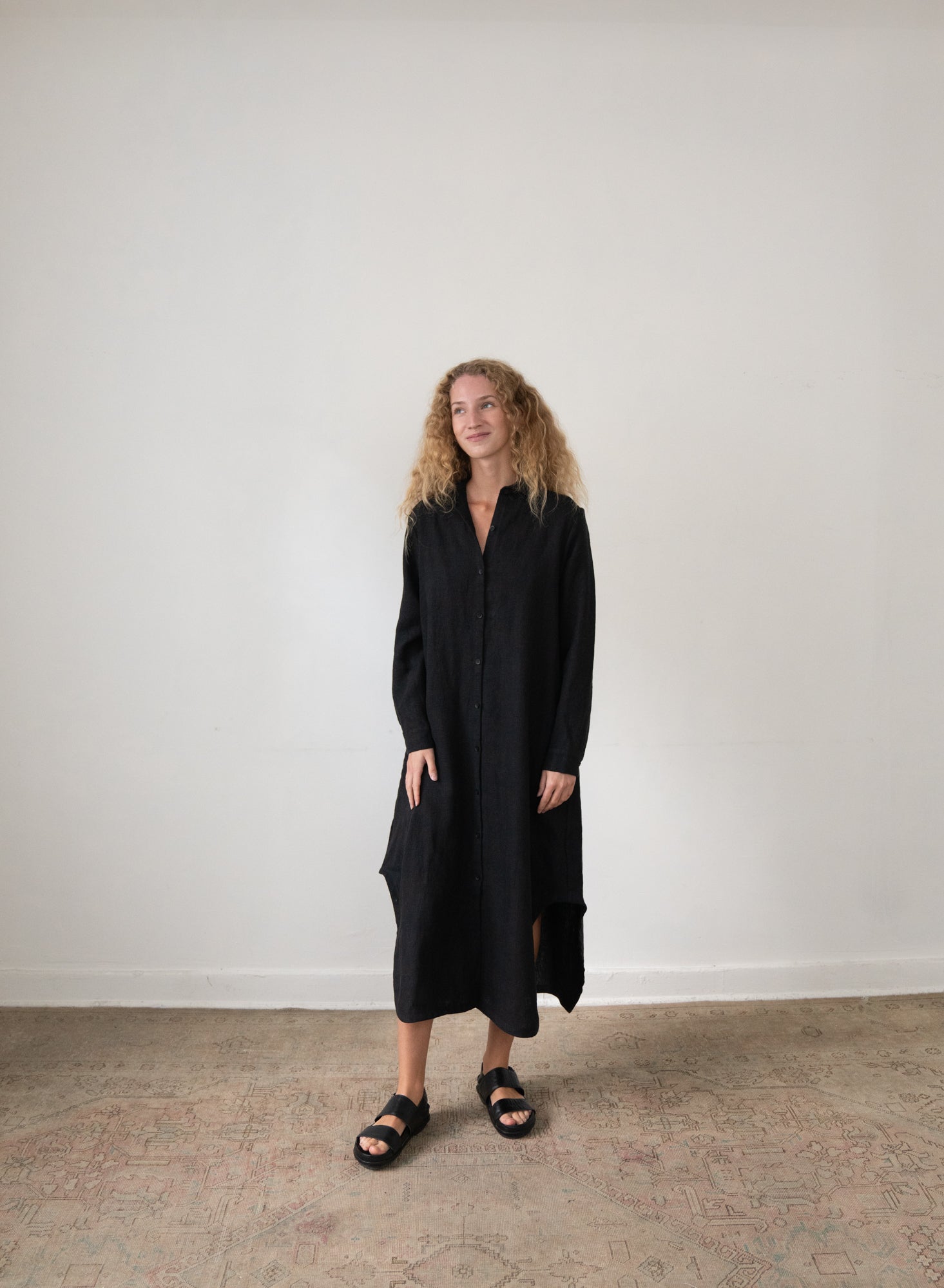 MANDU Dress - Long Sleeve