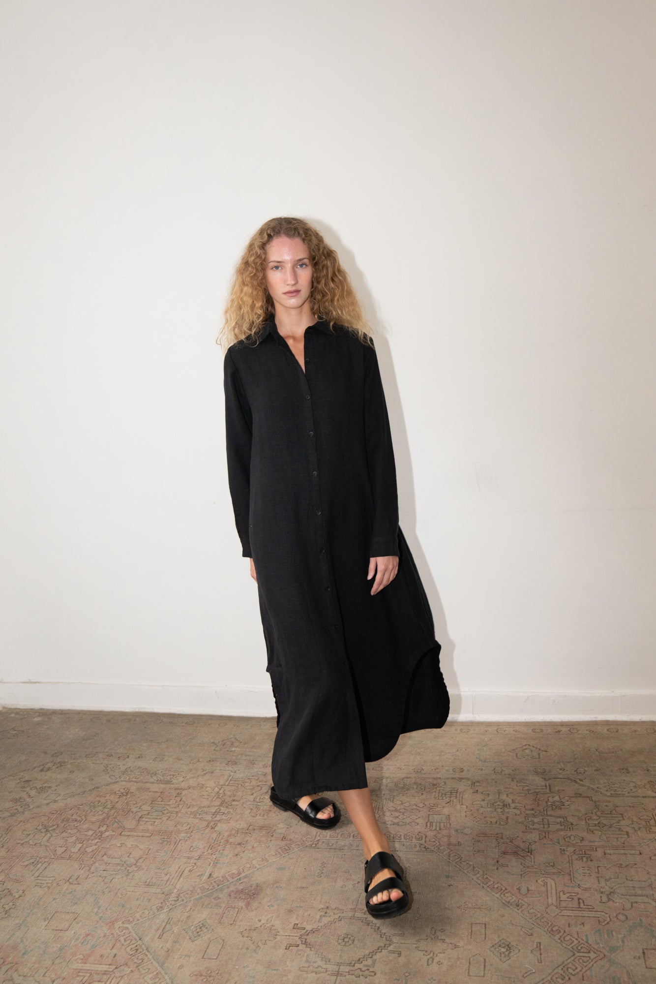 MANDU Dress - Long Sleeve