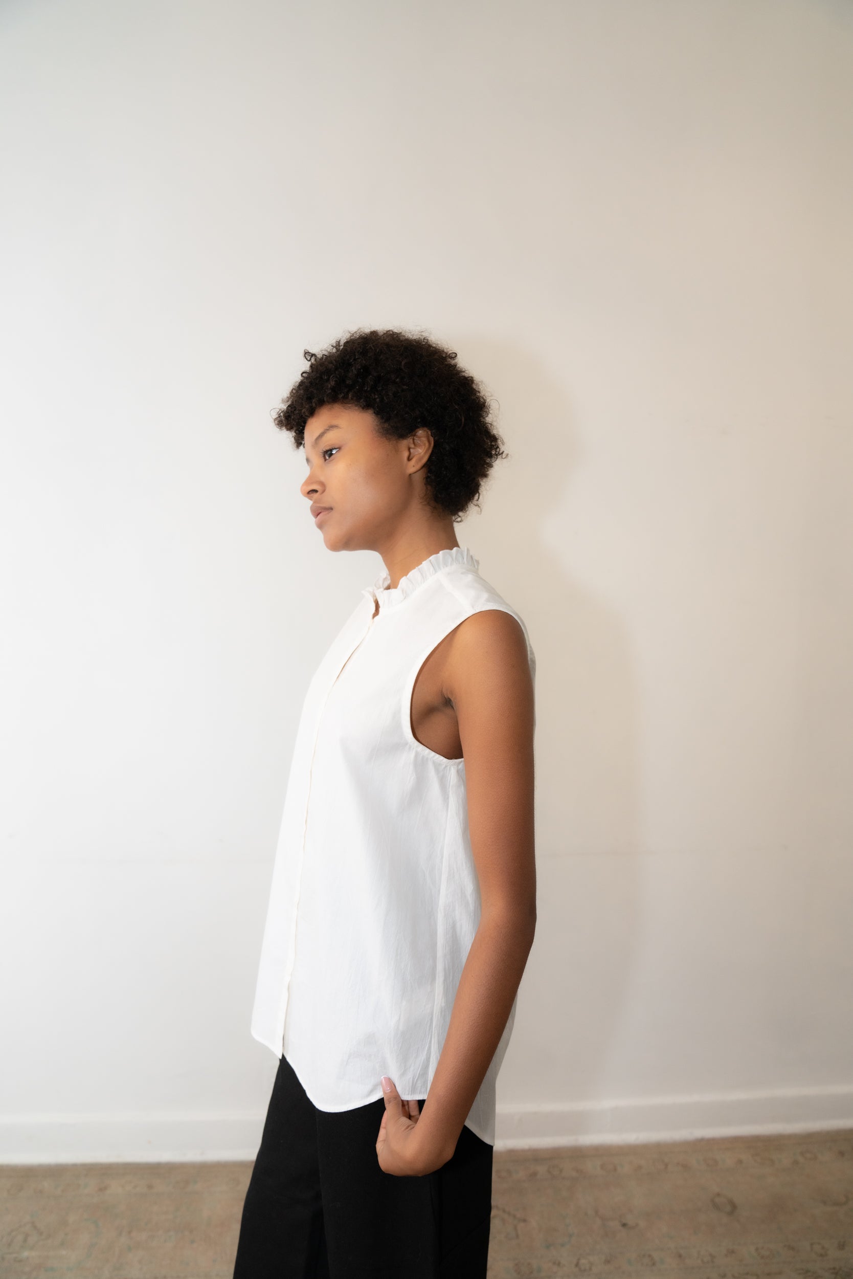 LIA Sleveless Shirt