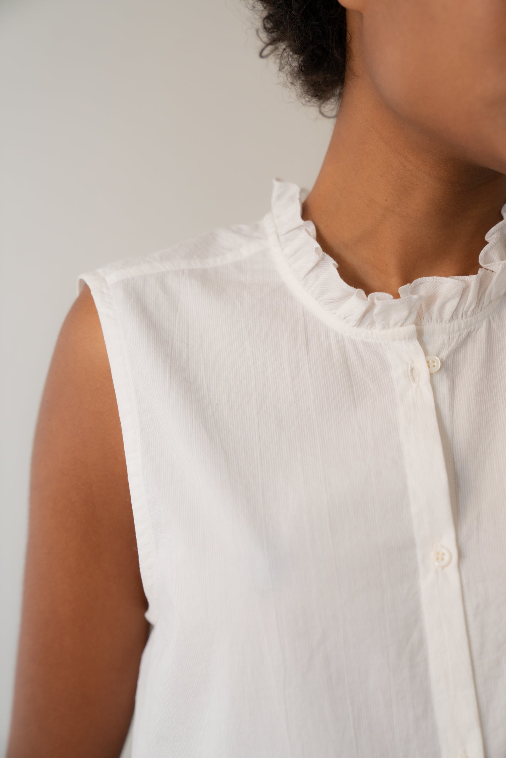 LIA Sleveless Shirt