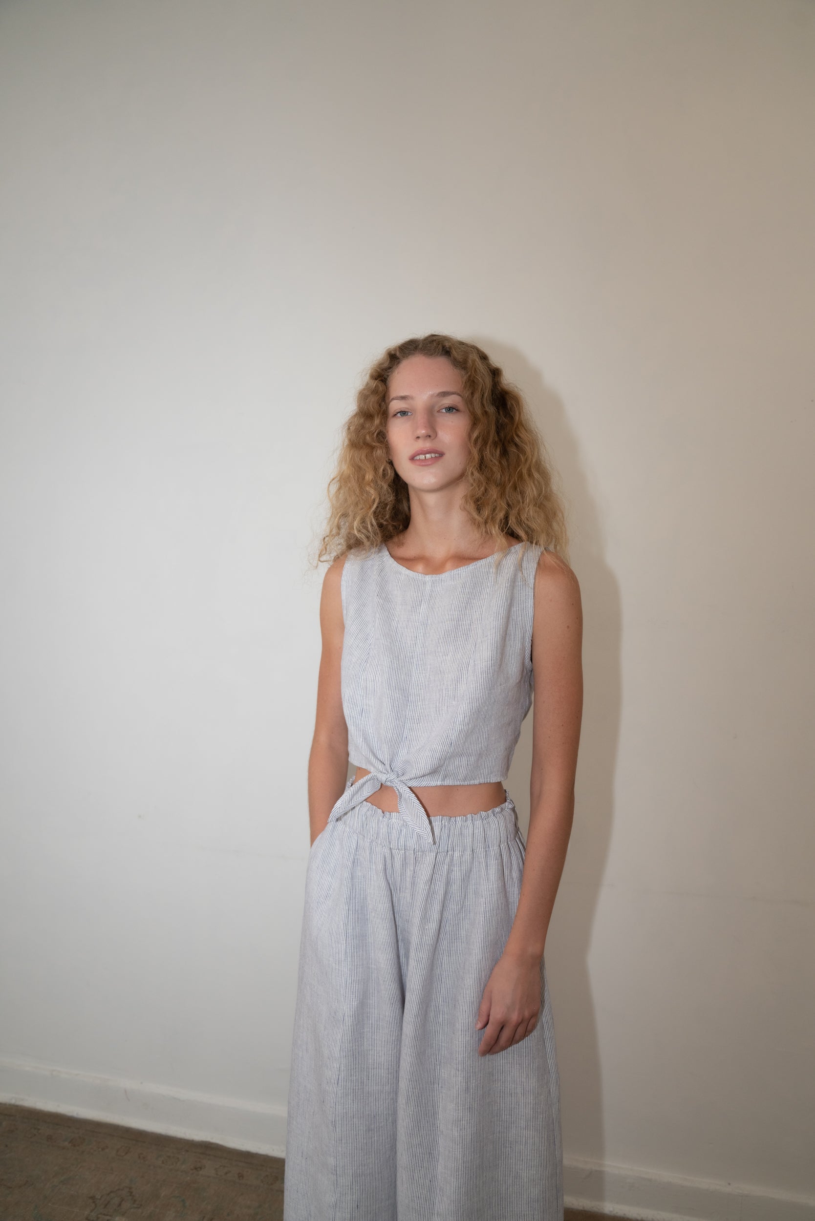 CLANE TULLE VEST LAYERED TOPS ¥19800 ホワイトは完売のため